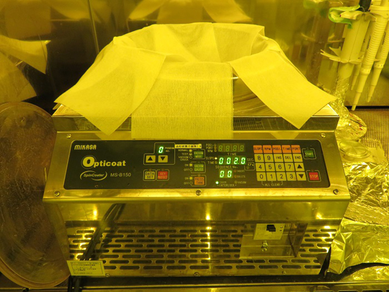 スピンコータ-