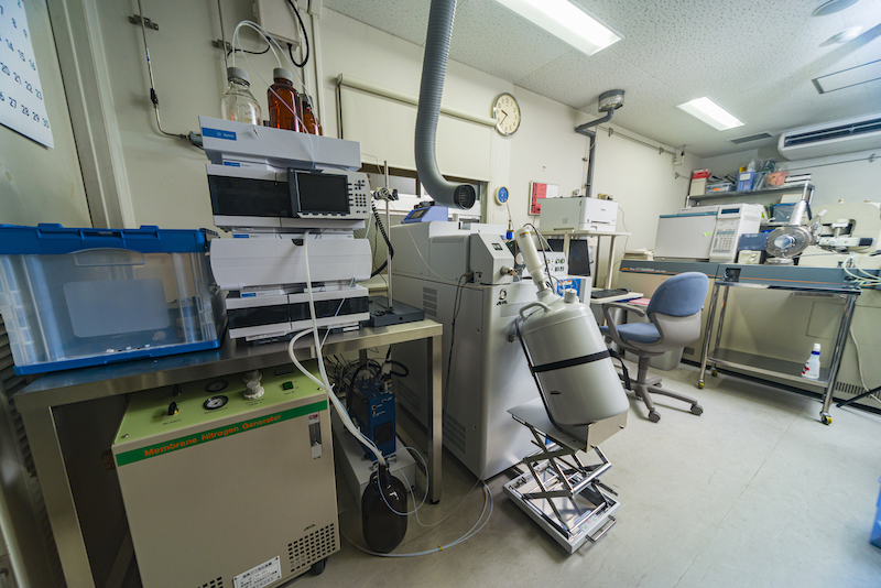LC/TOFMS高分解能飛行時間型質量分析装置